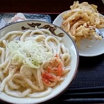 武村 - かけ中＋かき揚げ＋温玉＋おにぎり(400円＋130円＋80円＋120円)