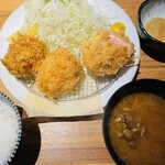 Tonkatsu To, Shabushabu. Kurobuta Fukuya - 黒豚ヒレカツ（上）定食