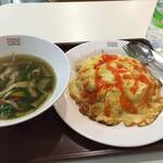 Tesco Lotus On nut Food Court - 