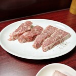 焼肉幸泉 - おまかせコースの何か笑　ハラミ