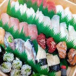 回鮮 まぐろ亭 - 