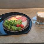 Cathay Pacific Lounge Bangkok - 