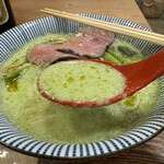 キッチン きらく - アスパラの風味広がるスープ