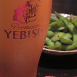 和膳洋菜 みすとらる - エビスの生、枝豆で･･･