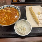 丸亀製麺 高崎店 - トマたまカレーうどん 一口ごはん付き ごぼう天