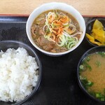 Minoripa-Kingu Eria Kudari Sen Fu-Doko To - 谷川岳のもつ煮定食