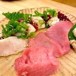 酒とごはんの羽場 - タテガミとマグロの刺身