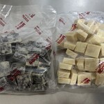 チロルチョコ アウトレットショップ - ホワイト＆クッキー、ホワイトバタークッキー