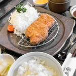 Teuchi Tonkatsu Shimaya - ロースかつのランチ