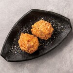 2 pieces of golden fried chicken x “Shodoshima Olive Leaf Salt”