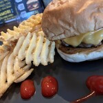 Warren’s Place 2.1 Burgers & Beer - 