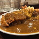 堺東カレー専門 タベルー - 