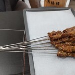 呉記ハルビン烧烤 - ラムのミニ串焼き