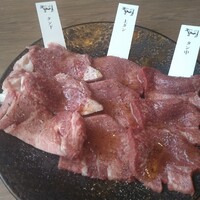 焼肉 The INNOCENT CARVERY 新丸ビル店 - 