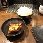 炭火焼ホルモン ぐう - 