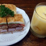 ニューアストリア - 最高の組み合わせ。