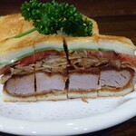 ニューアストリア - おお、美味そうですよ(〃^ー^〃)