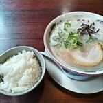 博多ラーメン 山桜 - 