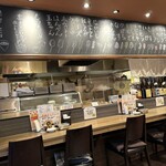 信州上田酒場 串まる - 店内