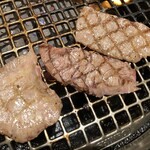 Kuroge Wagyuu Yakiniku Gaise Mmon - 黒毛和牛