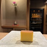 東麻布 天本 - 憧れの玉でしたが、クメールラビットハネーは残念ながら仕入れ無く。。。。でも玉子の旨みをしっかりと味わえて逆によかったです。めっちゃ好みの深い味わいで感激☆