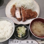 Fukuya - ロースカツ定食♪