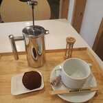 トーコーキッチン - 手作り　チョコマドレーヌ＋ホットコーヒー