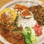 small kitchen - 本日コラボ最後のハンバーグ＆２種カレー……お隣の新潟美人さんオーダー品を撮影させて頂きましたm(_ _)m