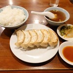 Chuukaryouri Gyouzano Mise Sankouen - 『餃子定食（800円税込）』