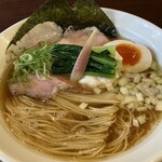 メヂカそば 吟魚 - アップで