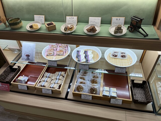 菓匠 清閑院 さくら野百貨店弘前店（SEIKANIN） - 弘前（和菓子）の写真