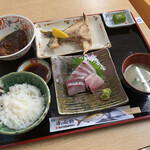 味処 海の桜勘 - お刺身定食