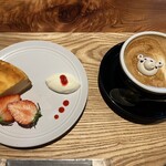 COFFEE&DESSERT S CAFE - チーズケーキとカフェラテ