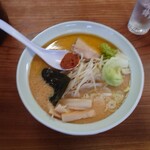 やなぎ茶屋 - 角田辛味噌アホえんラーメン_1080円　丼の直径21cm位