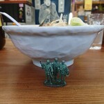 やなぎ茶屋 - 角田辛味噌アホえんラーメン_1080円　側面