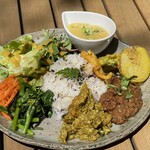 Ryokuyuu Shokudo & SPACE - 