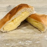 Shirohato Bekari - クリームパン