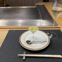 柳川 美熊野 鉄板ステーキ - マメの冷製ポタージュ