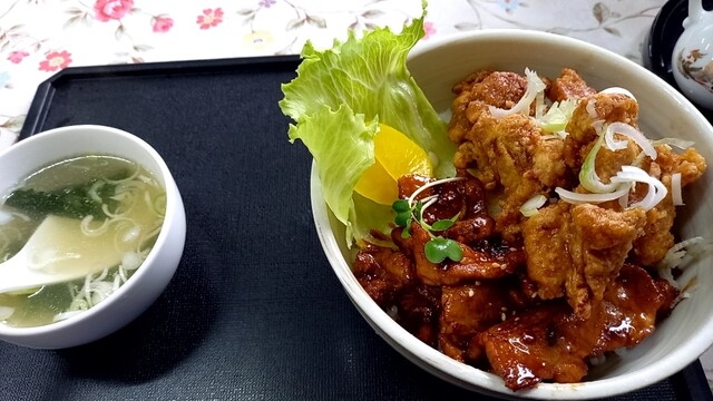 楽天食堂 筒井のラーメン | 青森市の人気ラーメン店