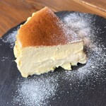 Luana cafe - プレーンチーズケーキ　ドリンクセット980円