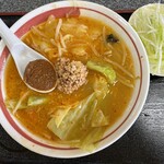 Ramen Shougetsu - みそラーメン800円　ねぎトッピング 150円