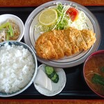Ichida - ロースカツ定食900円