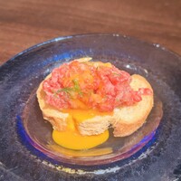 西麻布 肉粋やまもと - 和牛タルタルのブルスケッタ