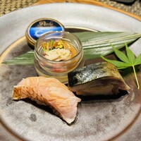 肉料理 URUICHI - さば、のどくろ(熟成6日間)の握り