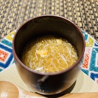 肉料理 URUICHI - 外が寒かったので温かい茶碗蒸しに変更!!
                      →トリュフ茶碗蒸し、毛蟹のあんかけ