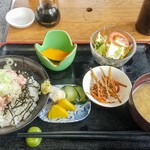 釣りキッチン - 料理写真:ネギトロ丼 1000円