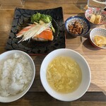 Chuukadainingu Ichizuisshin - 鮮魚の強火蒸しセット