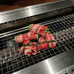 Yakiniku Tabehoudai Karubi To Tan - 