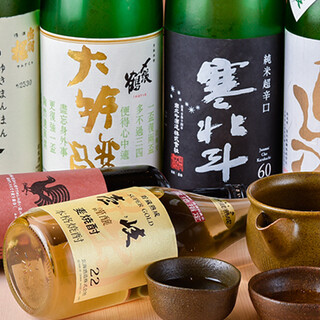 自慢の日本酒が集結。希少な鼎（かなえ）は、いつでもご提供
