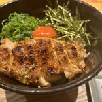 CHIKICHIKI - 鶏丼